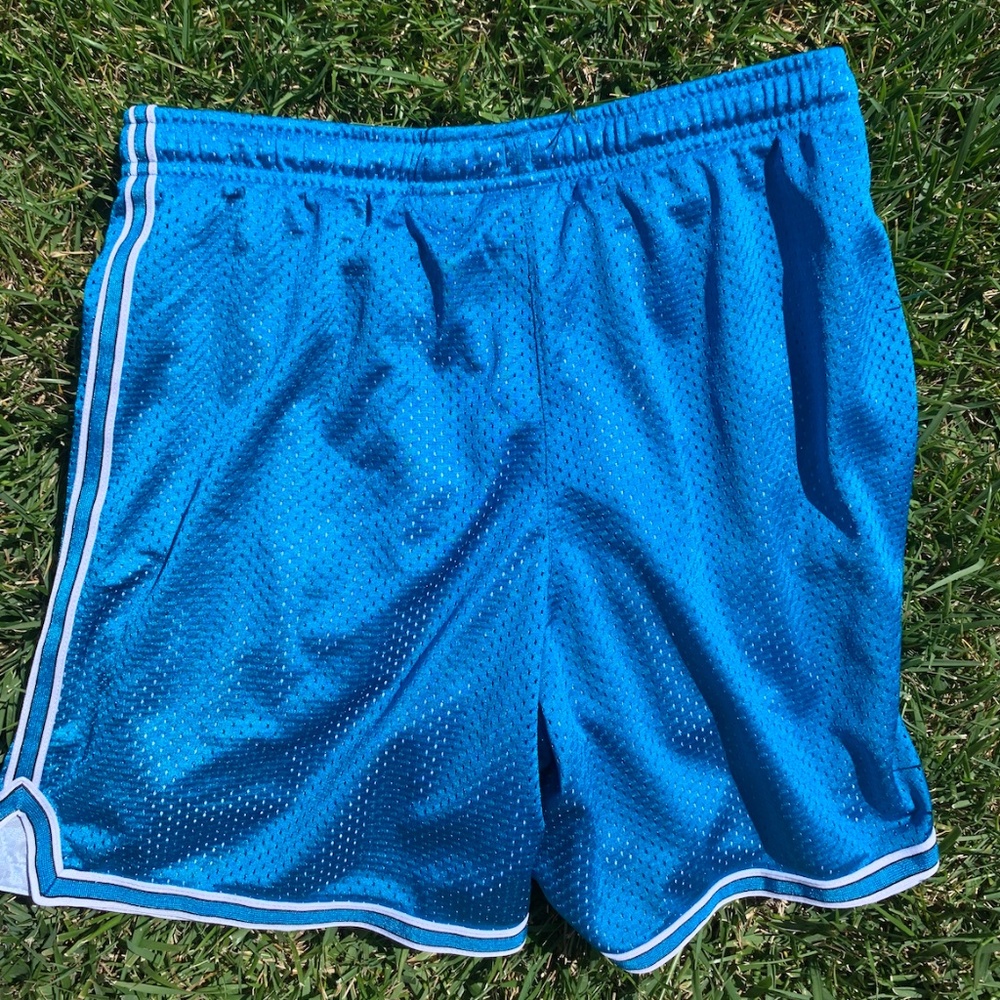 Small NIKE Athletic Basketball Shorts